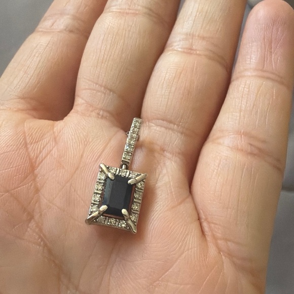 Real diamonds and Lab-grown sapphire pendant